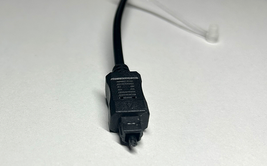 光デジタル音声ケーブル